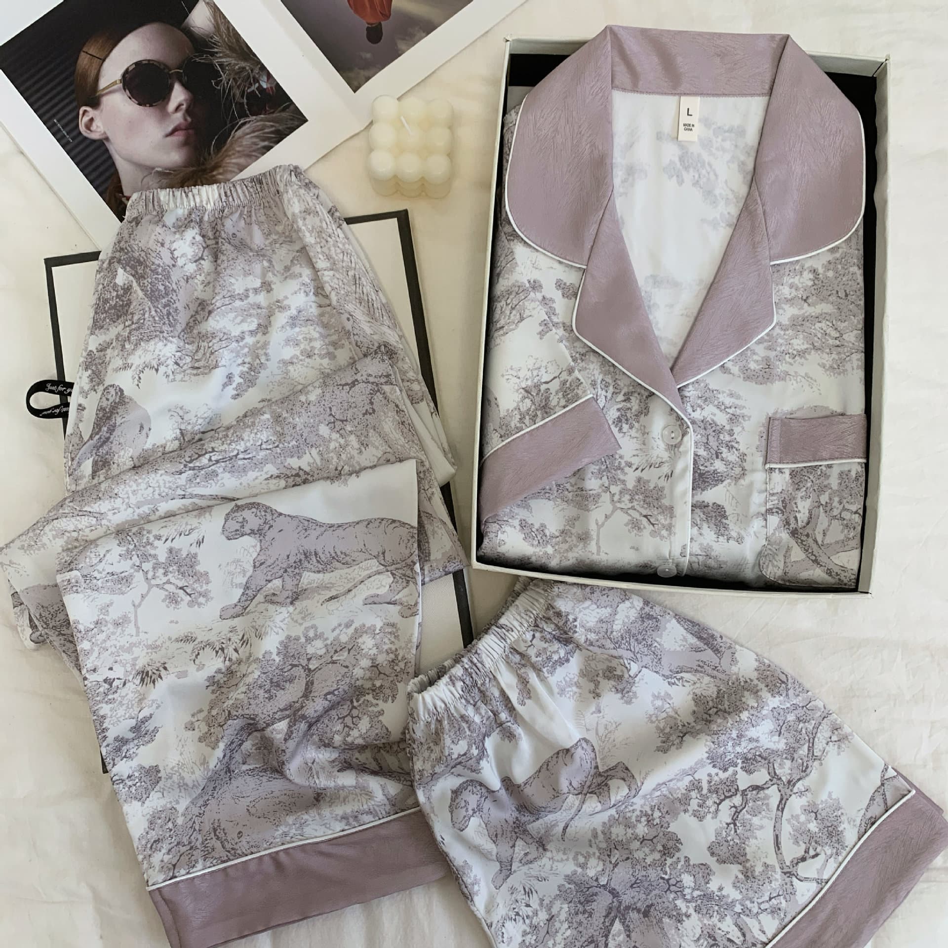 [Light Luxury Gray] Three-Piece Pajama Set Summer Thin Silk Short Sleeve Elegant Slimming Trendy Loungewear Suitable for Outdoor Wear