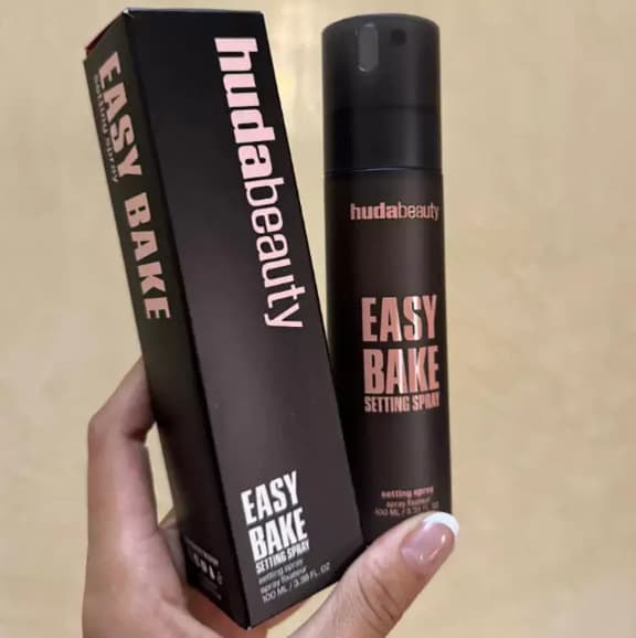 Cross-border Exclusive Huda Beauty Same Style EASY BAKE Setting Spray for Oily Skin Long-Lasting Makeup Base Setting