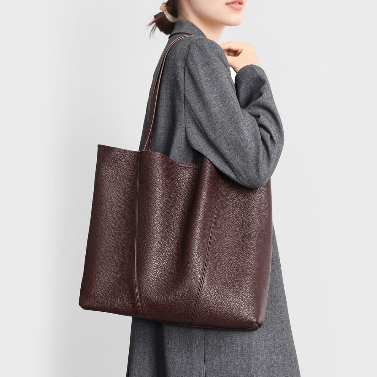 Tote bag for women, lazy style shopping bag for work and commuting, large capacity women's shoulder bag, casual genuine leather bag for women
