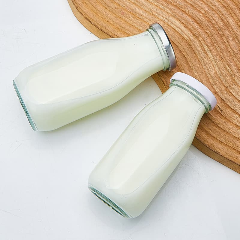 Manufacturer Wholesale Fresh Milk Yogurt Glass Bottle Milk Bar Special Pudding Milk Beverage Bottle with Lid High Temperature Resistant Sealed Jar