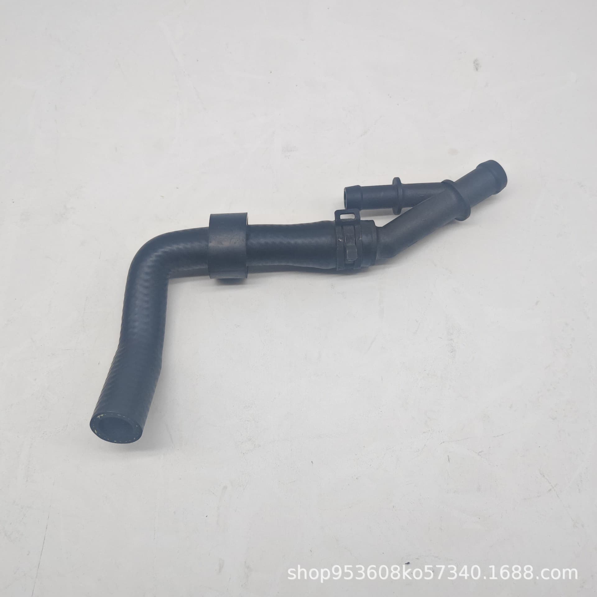 1J0122109AQ for Volkswagen radiator water hose, rubber hose.