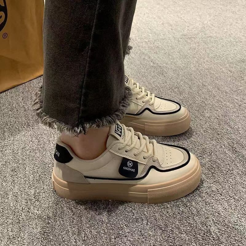 Trendy Chunky White Sneakers for Women 2026 New Summer-Fall, Unique Design Fashionable Board Shoes Korean Style Casual Shoes