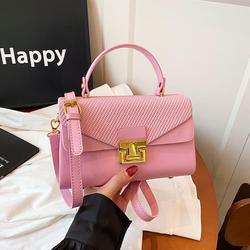 New style simple and stylish crossbody bag for women, Korean style, versatile, popular, small square handbag, fashionable outing shoulder bag