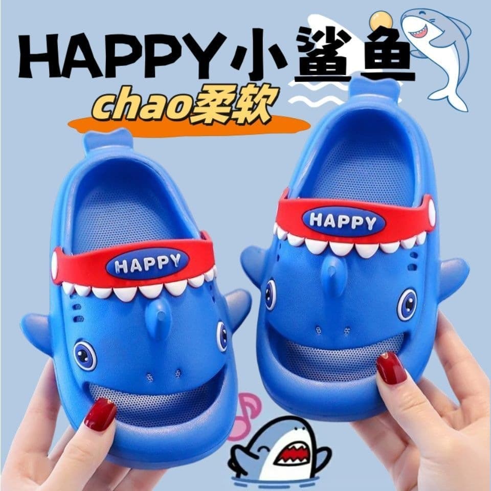 Baotou Hole Shark Slippers Summer Sandals for Girls Thick Sole Cartoon Indoor Non-Slip for Boys and Children