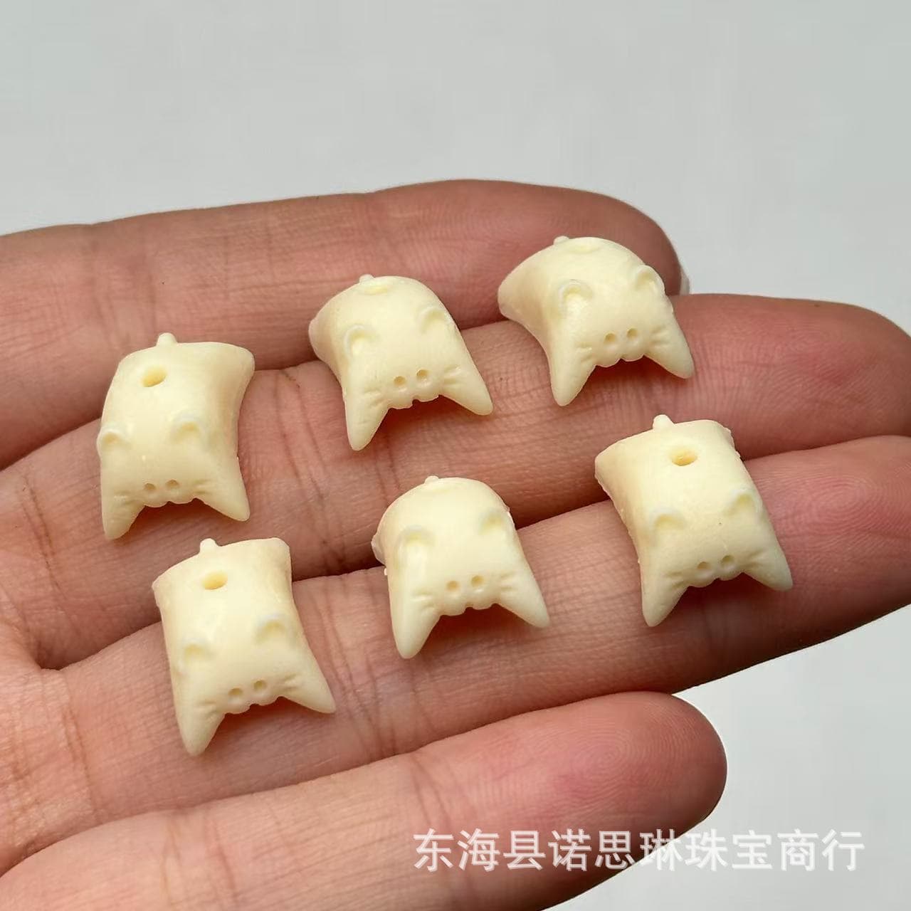 Ivory Nut Lying Cat Super Cute DIY Cultural Play Buddhist Bead Accessories Ornaments Spacer Beads Bracelet Handmade Braiding