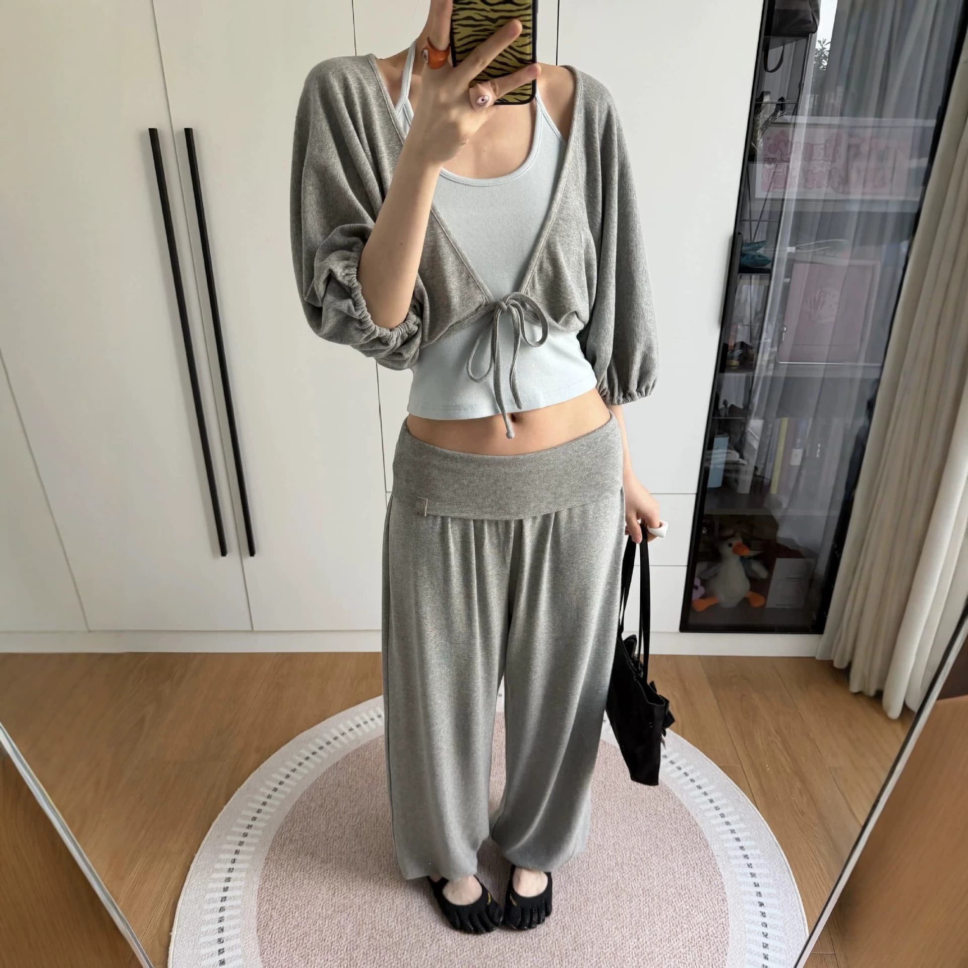 In Stock 24h Ship FIRSTFLOOR Airy Cloud Soft Zero-Binding Lantern Sleeve Vest Contrast Two-Piece Set