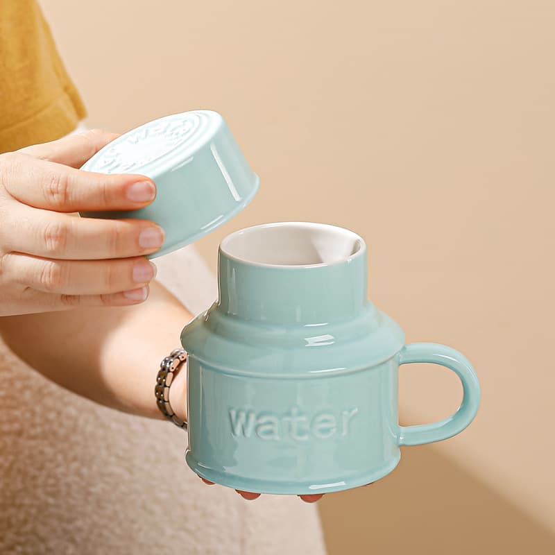 Ins Mug with Lid, Cute Kettle-Shaped Ceramic Cup for Home, Office, Couple Souvenir