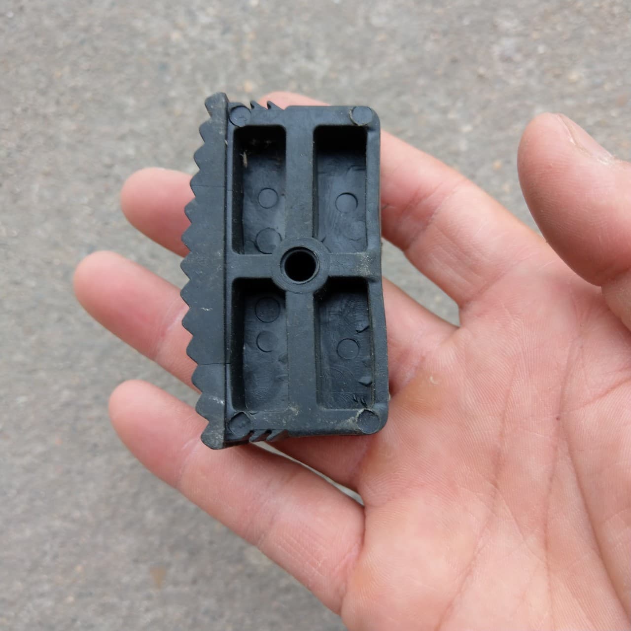 EN131 Ladder Foot Cap Inner Plug Anti-Slip Pad for Aluminum Extension Ladder Combination Ladder Two-Tread Three-Tread Black