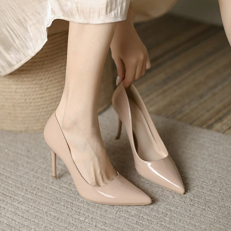 Nude High Heels for Women Pointed Toe 2025 New Style Elegant White Comfortable Patent Leather Black Chic Single Shoes Spring