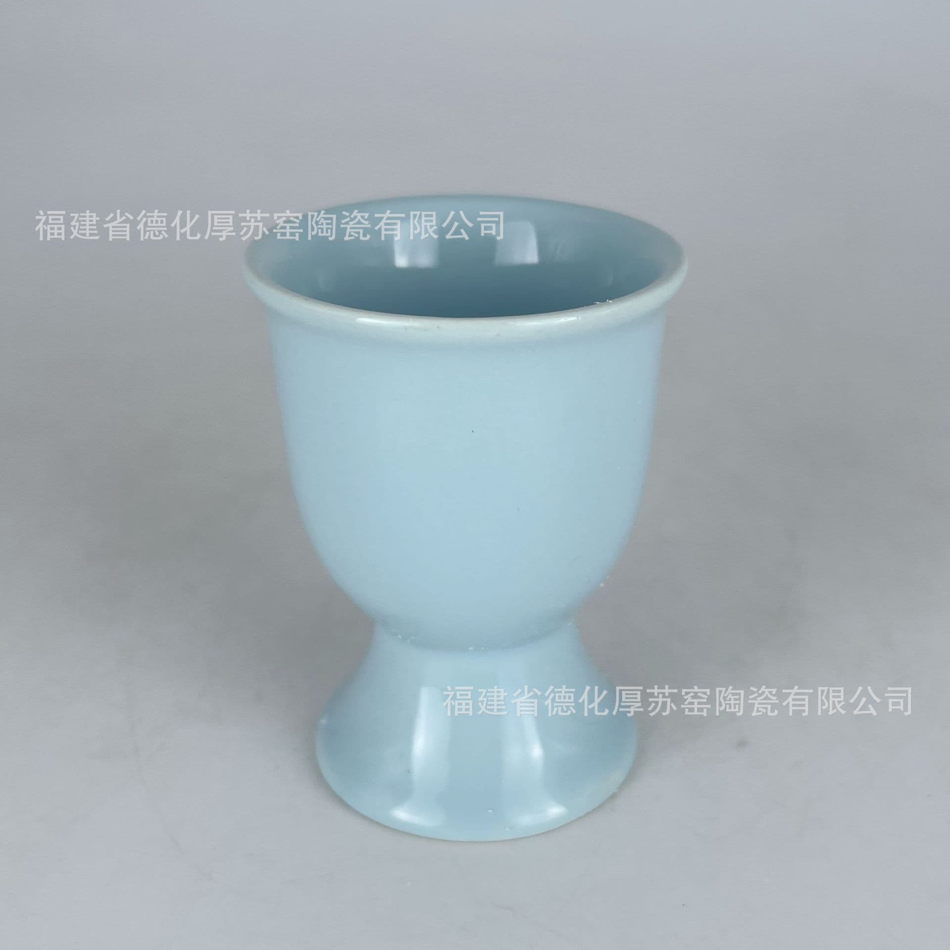 Cross-border Custom Blue Ceramic Egg Cup Daily High-footed Hotel Tableware Egg Holder