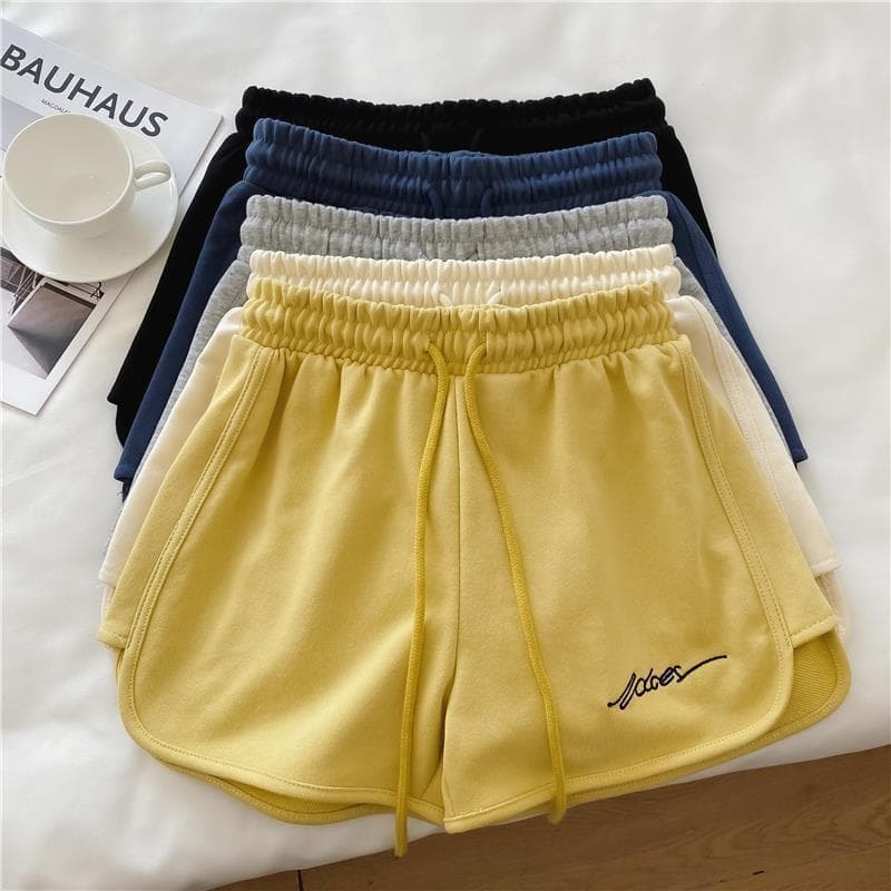 Thailand Hot Style 2021 Summer New Embroidered Shorts Women Loose Plus Size High Waist Casual Wide Leg Sports Hot Pants