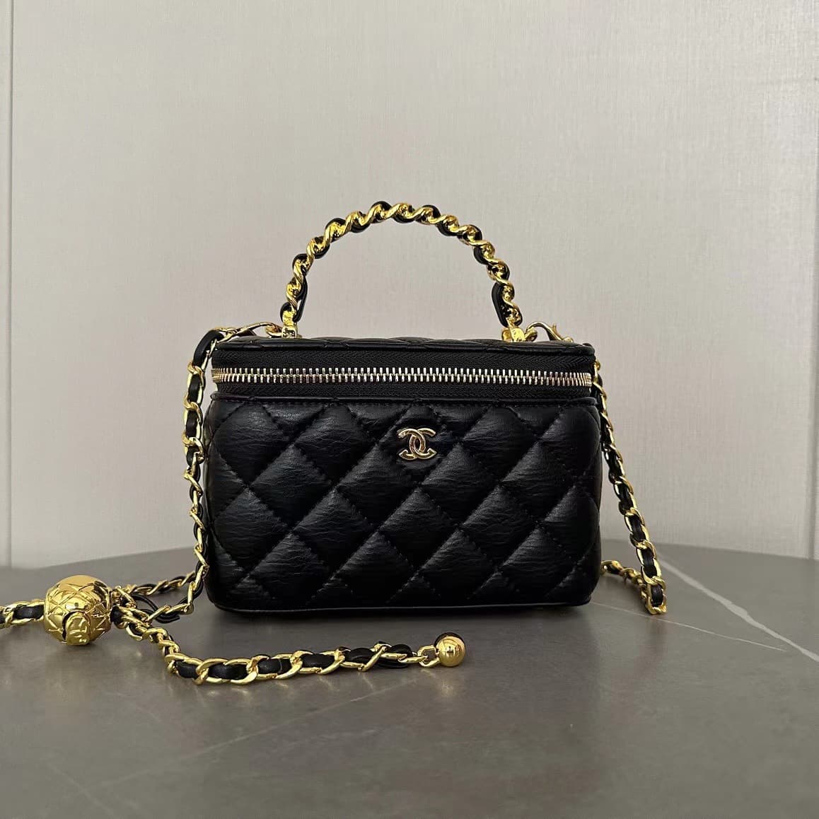 Genuine Leather Chanel-Style Quilted Chain Box Bag 2025 New Model Lipstick Bag Fashionable Crossbody Bag Versatile Shoulder Bag for Women