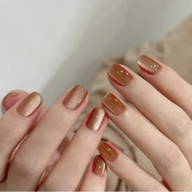 Wearable Nails Brown Amber Cat Eye Short Coffin Shape White-Enhancing Fake Nail Tips Premium Light Luxury Detachable