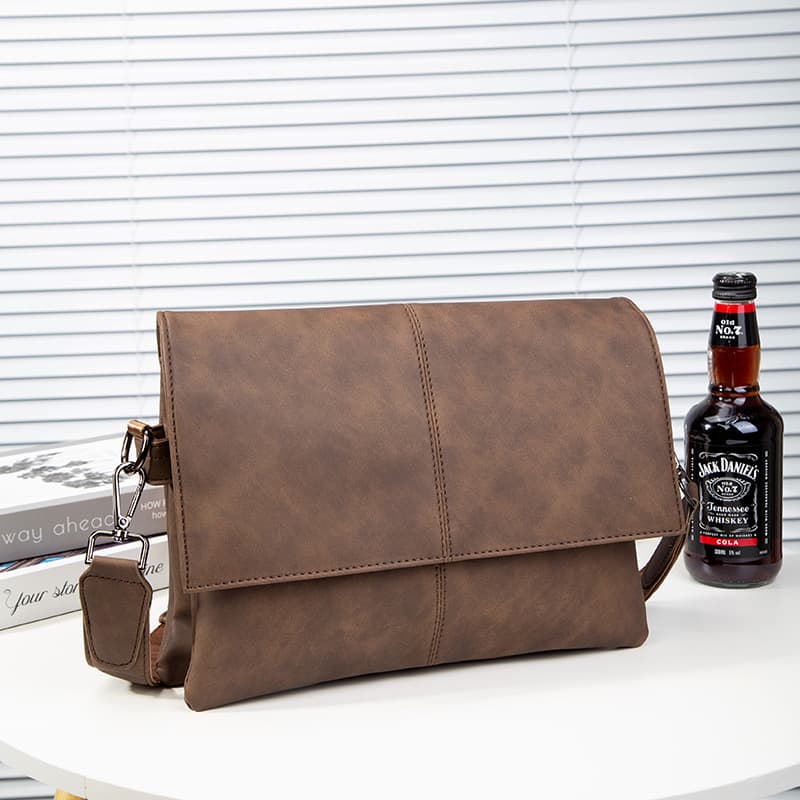 Men's shoulder bag, casual trendy bag, crossbody bag, men's small bag, soft leather, simple youth business multi-functional sports backpack