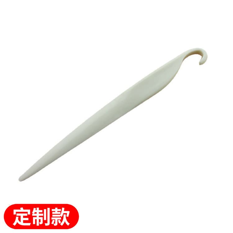 Customized multifunctional cake demoulding knife that does not damage the mold plastic demoulding knife portable cake demoulding tool wholesale