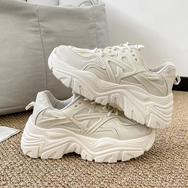 2024 Summer New Thick Sole Breathable Single Layer Chunky Dad Sneakers with Kitten Heel White Shoes for Women