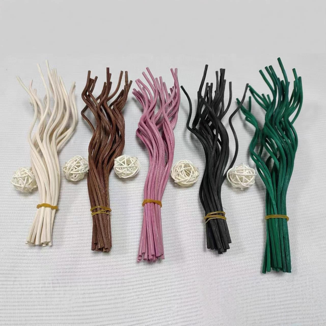 Manufacturer Direct Supply: Scented Grass for Aromatherapy, Bulk Wholesale, Air Purifying Grass for Freshening Spaces