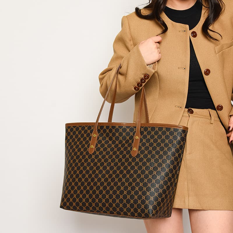 2024 New Cross-border Large Capacity Tote Bag Commuter Versatile Fashion Shoulder Bag for Women