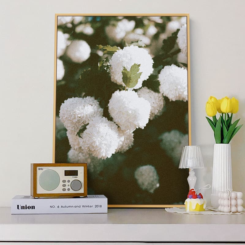 Nordic Modern Minimalist Living Room Decorative Painting, Small Artistic Flowers, Bedroom Dining Room Wall Art, Entryway Canvas Print