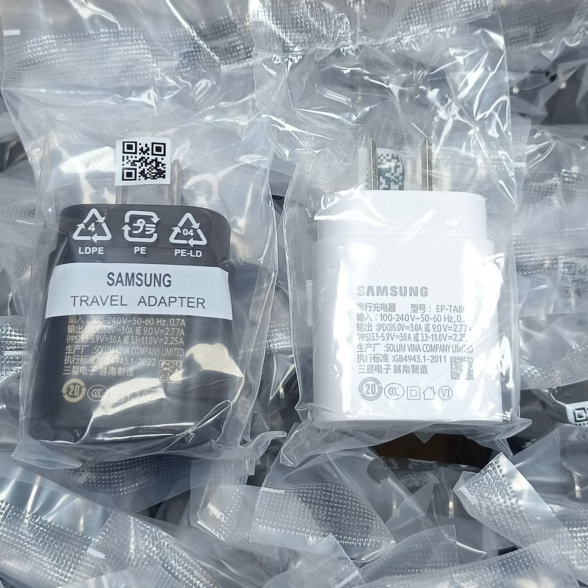 Suitable for Samsung 25W American, European and British charger n10 fast charging type-c mobile phone charger adapter