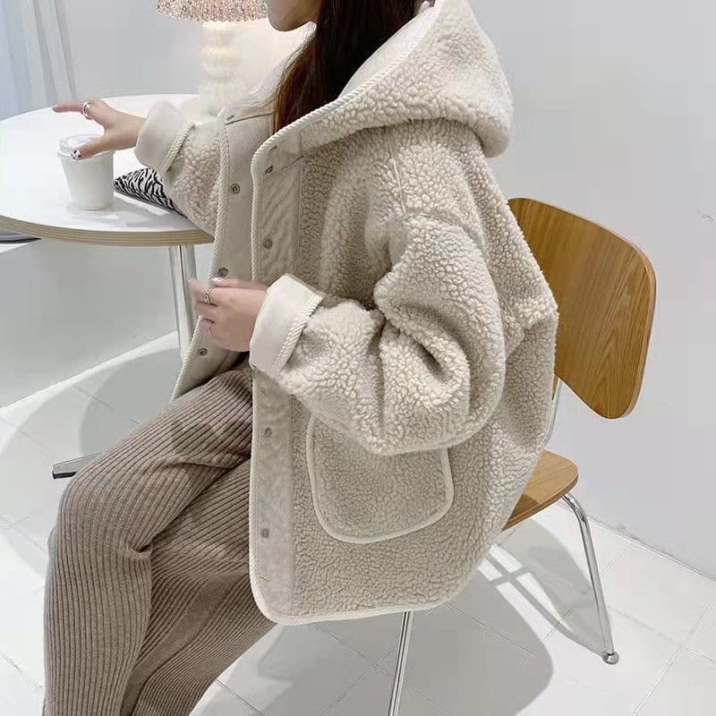 Women's Lambswool Coat 2025 New Winter Korean Loose Fit Ins Trendy Thick Workwear Top