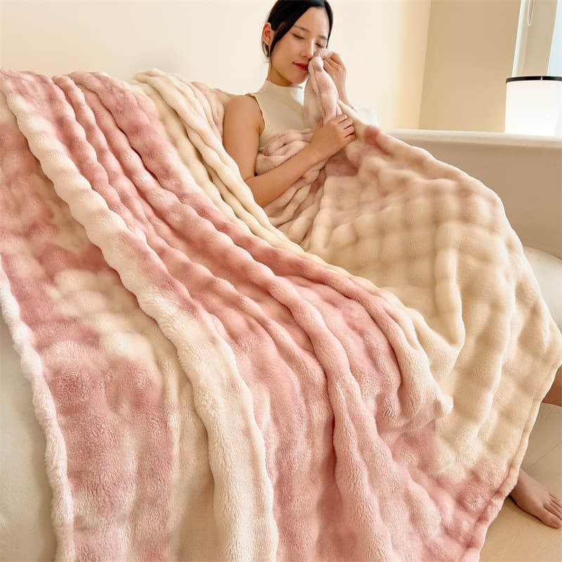 Autumn and winter Class A thick imitation rabbit fur blanket gradient warm milk velvet blanket flannel sofa cover nap blanket