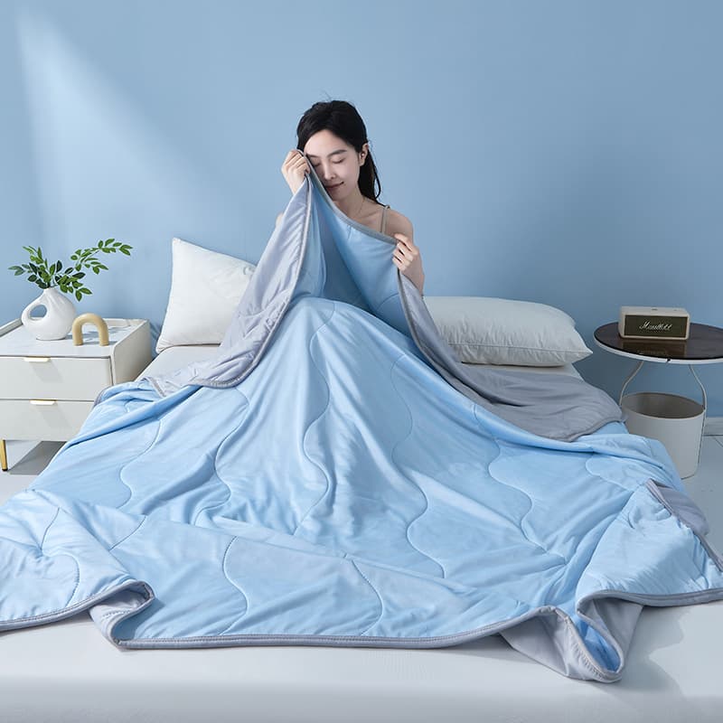 New Summer Wave Grid Cool Touch Silk Summer Blanket Washable Summer Quilt Cross-Border Hot Selling Air Conditioning Blanket Gift Blanket Wholesale