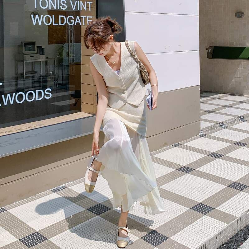 [Women's Summer New Arrivals] Vest + Skirt