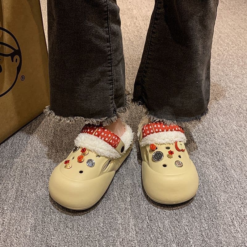 2026 Autumn Winter New Style Red Ankle Strap Closed-Heel Slippers, Lazy Two-Way Wear Cotton Slippers, Cute Apple Croc Sandals for Women