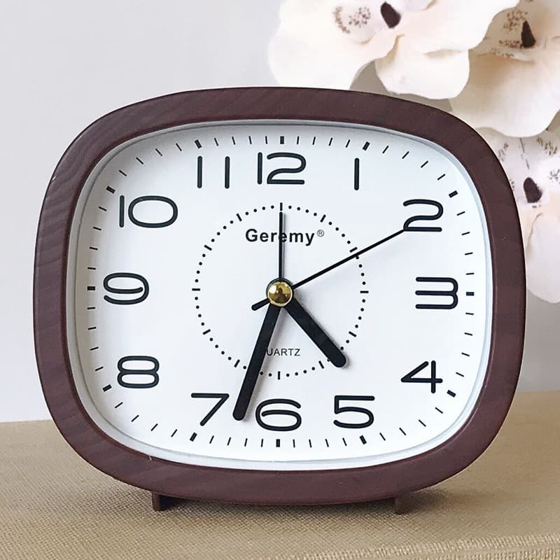 Simple nostalgic imitation wood grain alarm clock for the elderly desktop square clock pendulum table student modern large character bedside clock
