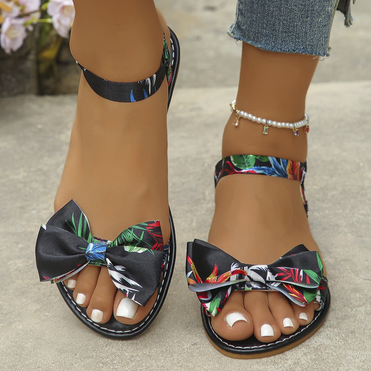 Cross-border Trade Beach Sandals Women New European and American Style Flat Sandals Roman Large Size Sandals