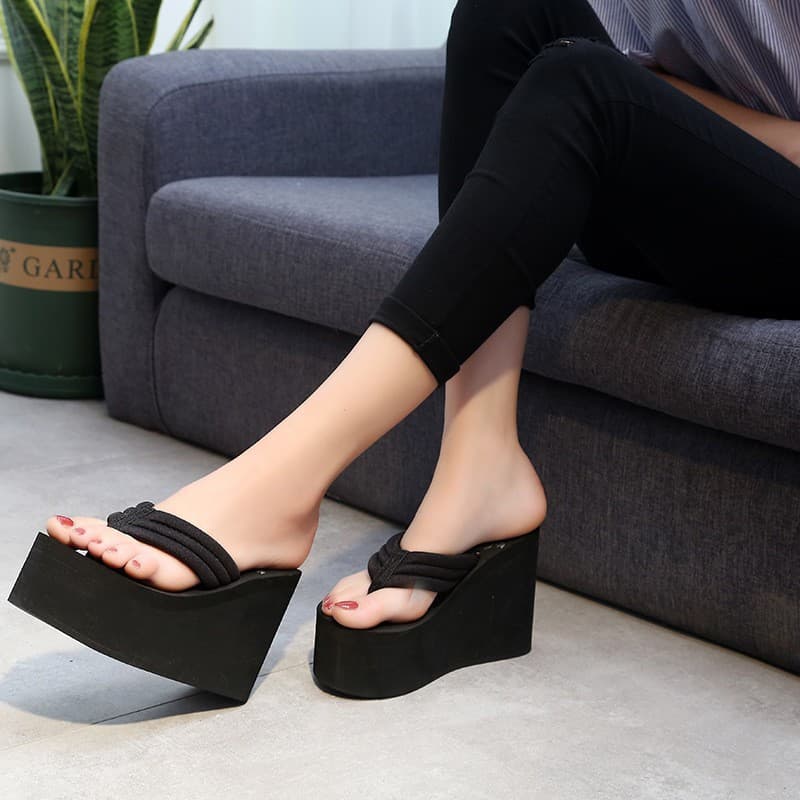 26 Women's Flip Flops for Summer Beach Fashion, Versatile Sandals with Raised Thick Sole, Wedge Heel, High Heel Toe Separator Slippers