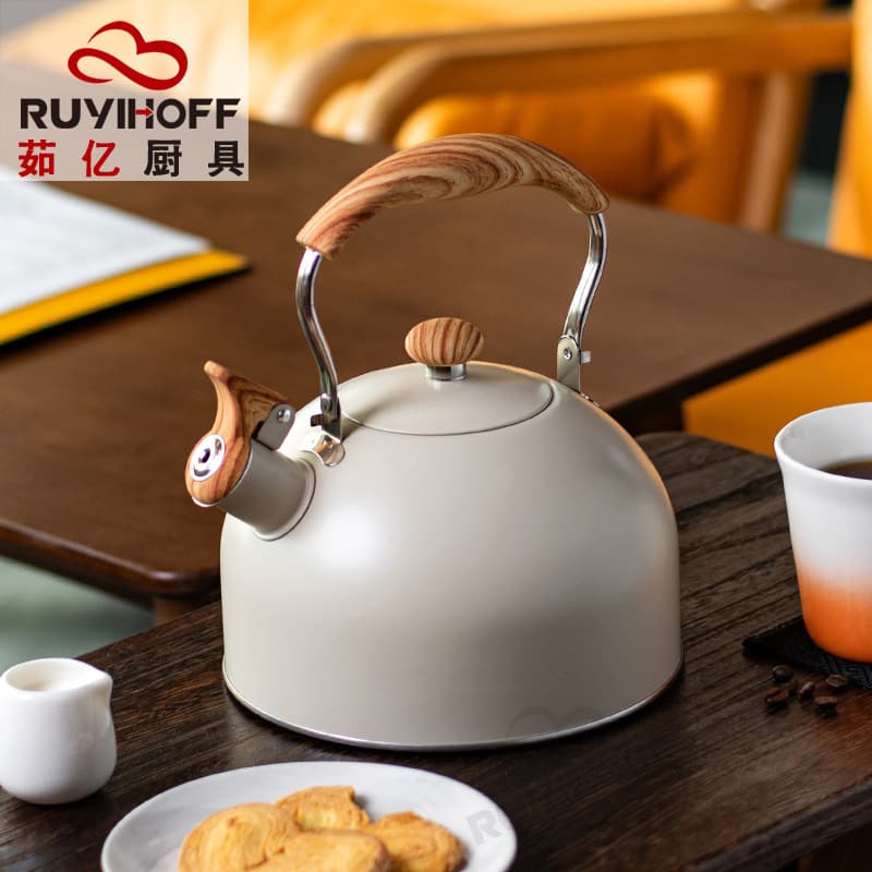 Amazon cross-border whistling kettle, beige 2.5L flat-bottom whistling pot wholesale, European stainless steel whistle kettle