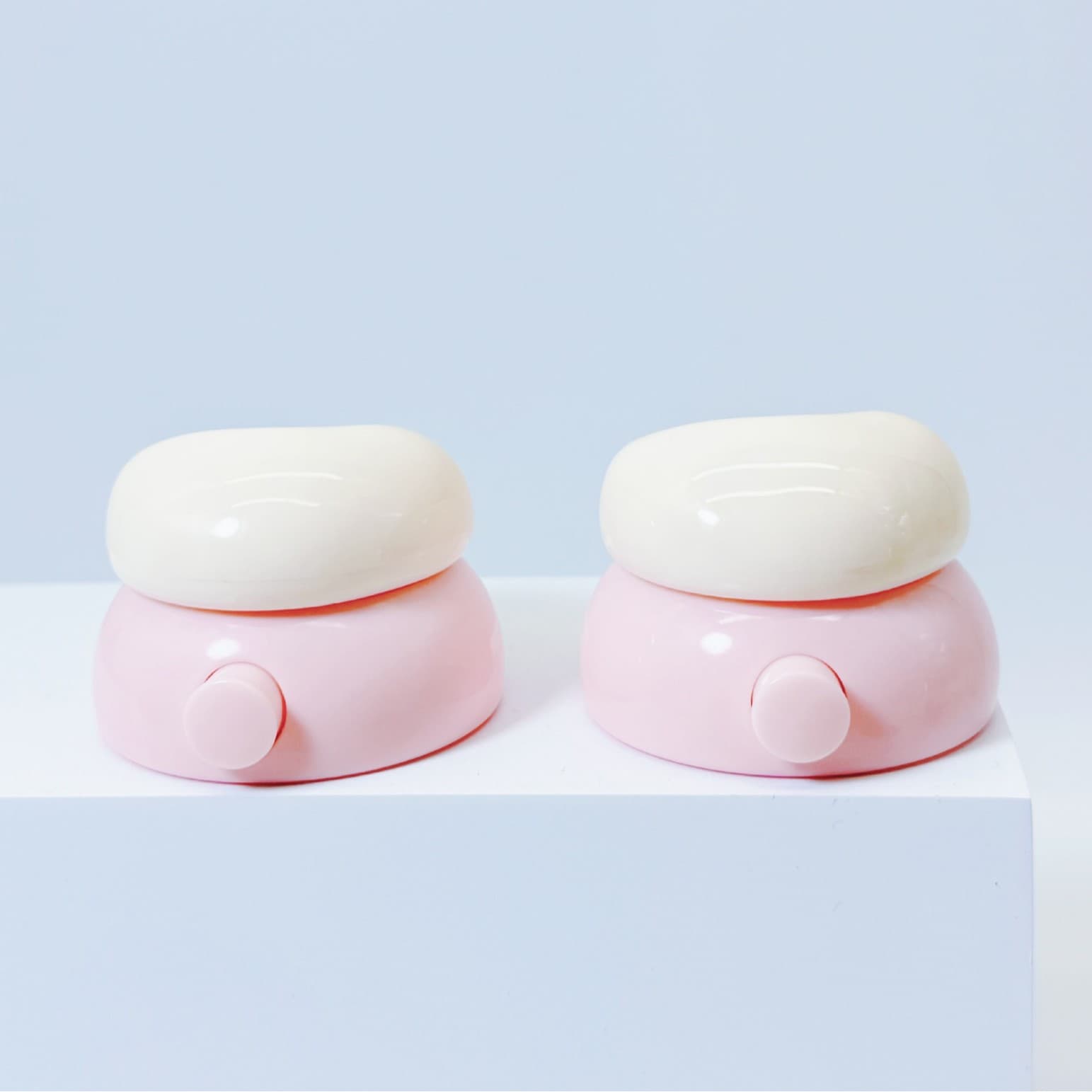 Cross-border cosmetics YOUR LOGO lip mud bottle jar lip gloss water light mirror lip glaze tube lipstick tube cosmetics