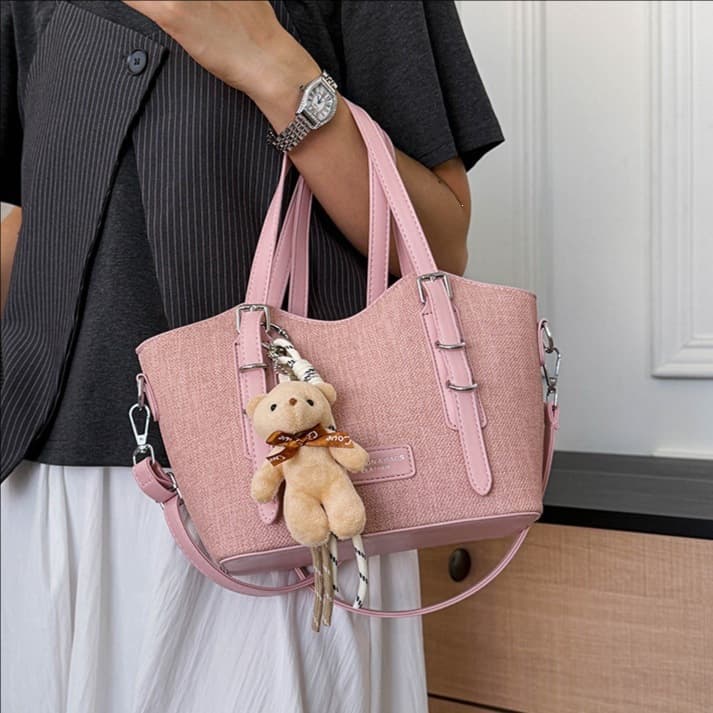 Korean Style Trendy Handbag for Women 2026 New Fashion Shoulder Bag Textured Simple Crossbody Bag Commuter Bucket Bag