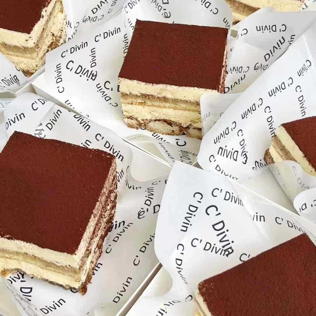 Laminated Oil-Proof Paper Tiramisu Wrapping Paper Baking Mille Crepe Cake Dessert Liner Separator Swiss Roll Bread Paper
