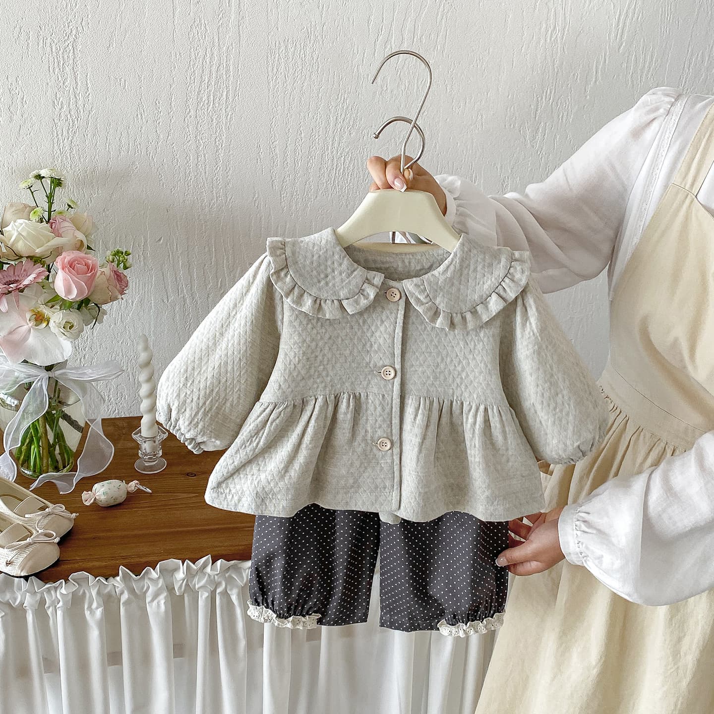 Double layer lotus leaf doll collar puff sleeve cardigan for baby girls autumn new polka dot lace wide leg pants two-piece set autumn