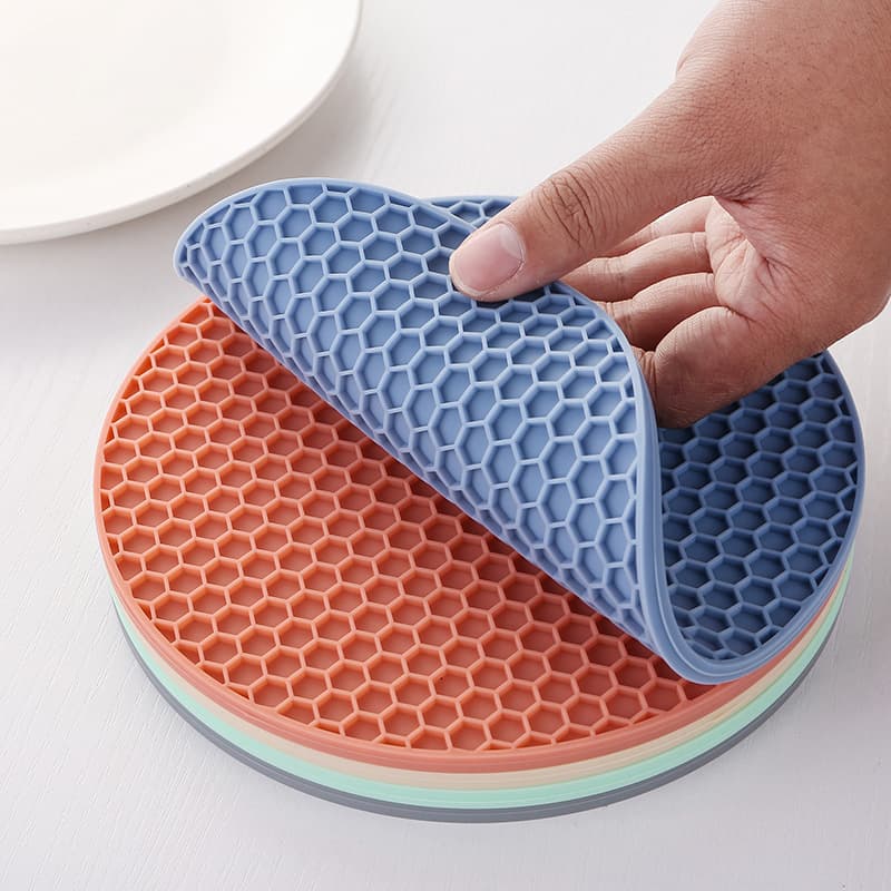 Round Honeycomb Silicone Placemats, Heat and Slip Resistant, Heat Insulation Pot Mats, Easy to Clean, High Temperature Resistant, Wholesale