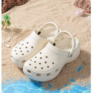 CROSS Cloud Clogs Women's Summer Whale Cloud Anti-Slip Closed-Toe Thick-Soled Beach Sandals