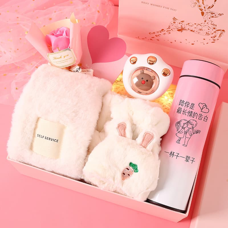 Christmas Gift for Girlfriend Scarf Gloves Thermos Cup Hand Warmer Gift Box Suit Creative Practical Birthday Gift