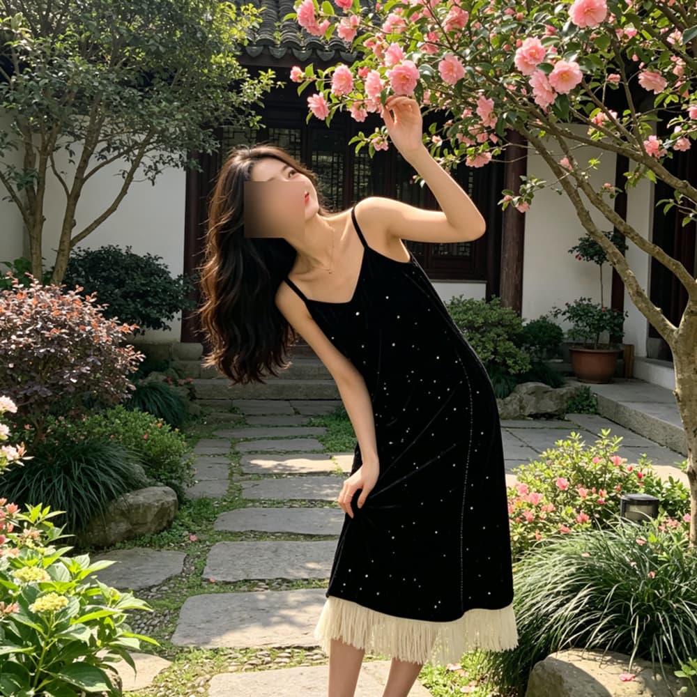 Sling dress, feminine ladylike spring loose slimming spliced long skirt, small fragrant style black velvet