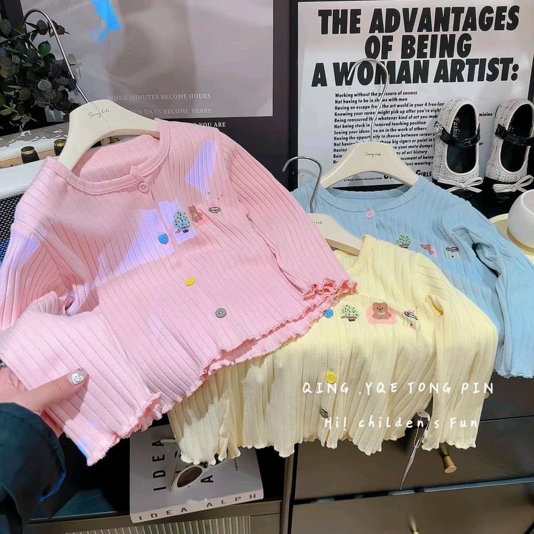 Girls Long Sleeve Soft Cotton Base Shirt Fashionable Cartoon Button Outfit Korean Style Baby Clothing Comfortable Spring Autumn