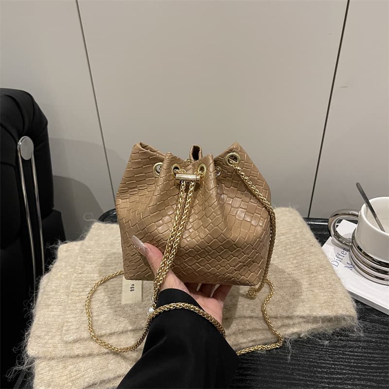 Carefully Selected Chanel-Style Soft Leather Chain Bucket Bag, Niche Design Woven Pattern Shoulder Crossbody Bag, Cross-Border Women's Bag