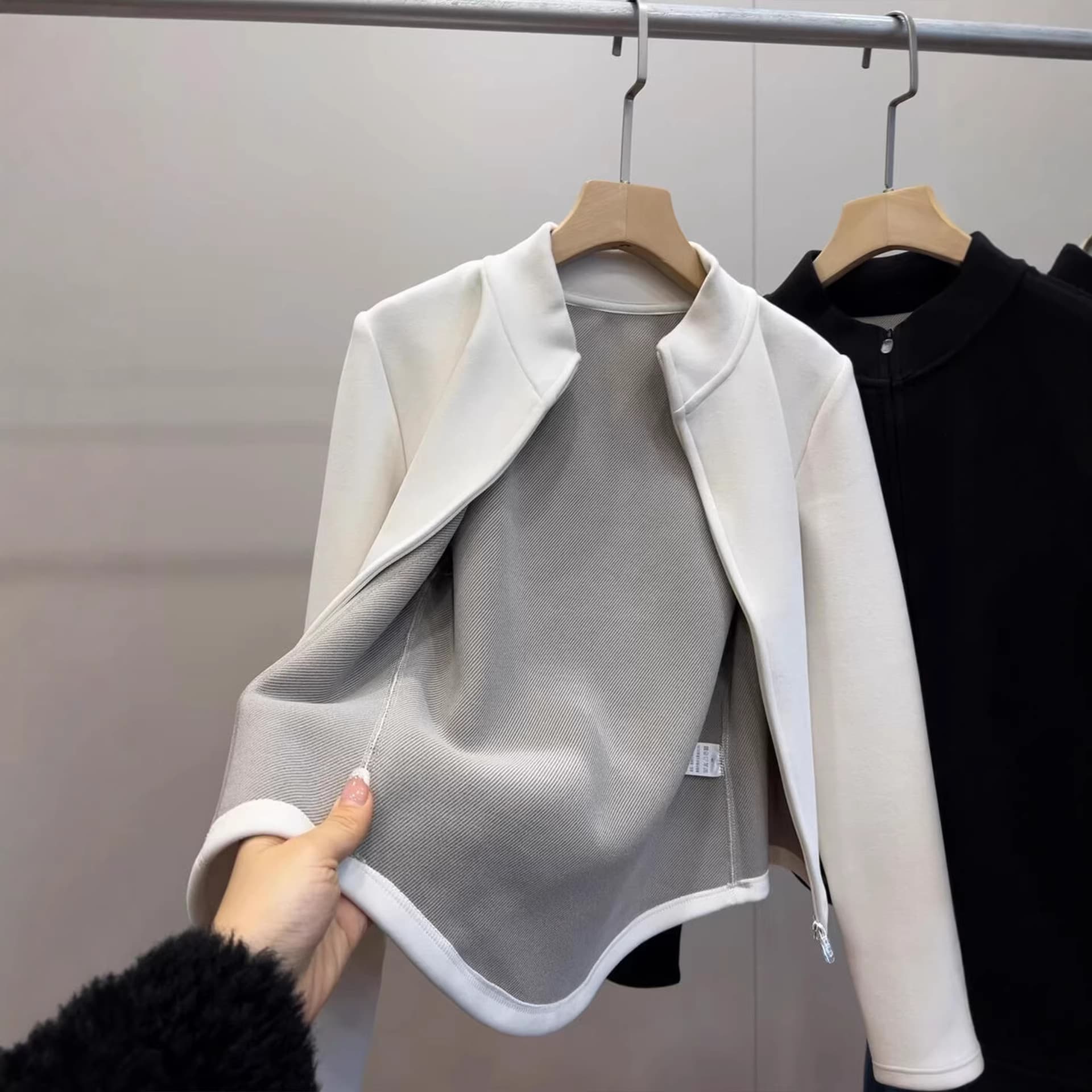 Slim-Fit Graphene Jacket for Women, Fleece-Lined Inner Layer, Thermal Base Layer, School Uniform Inner Wear, Spring Sweatshirt for Women