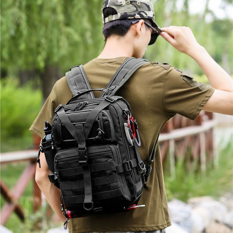 Single and Double Shoulder Outdoor Travel Bag, Camouflage Tactical Backpack, Small Chest Bag for Men, Large Capacity Tool Bag, Lure Backpack