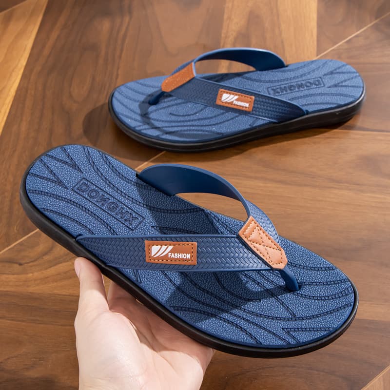 New Summer Flip Flops for Men, Thick Sole Sandals, Non-Slip Beach Shoes, Fashionable Thong Slippers Wholesale