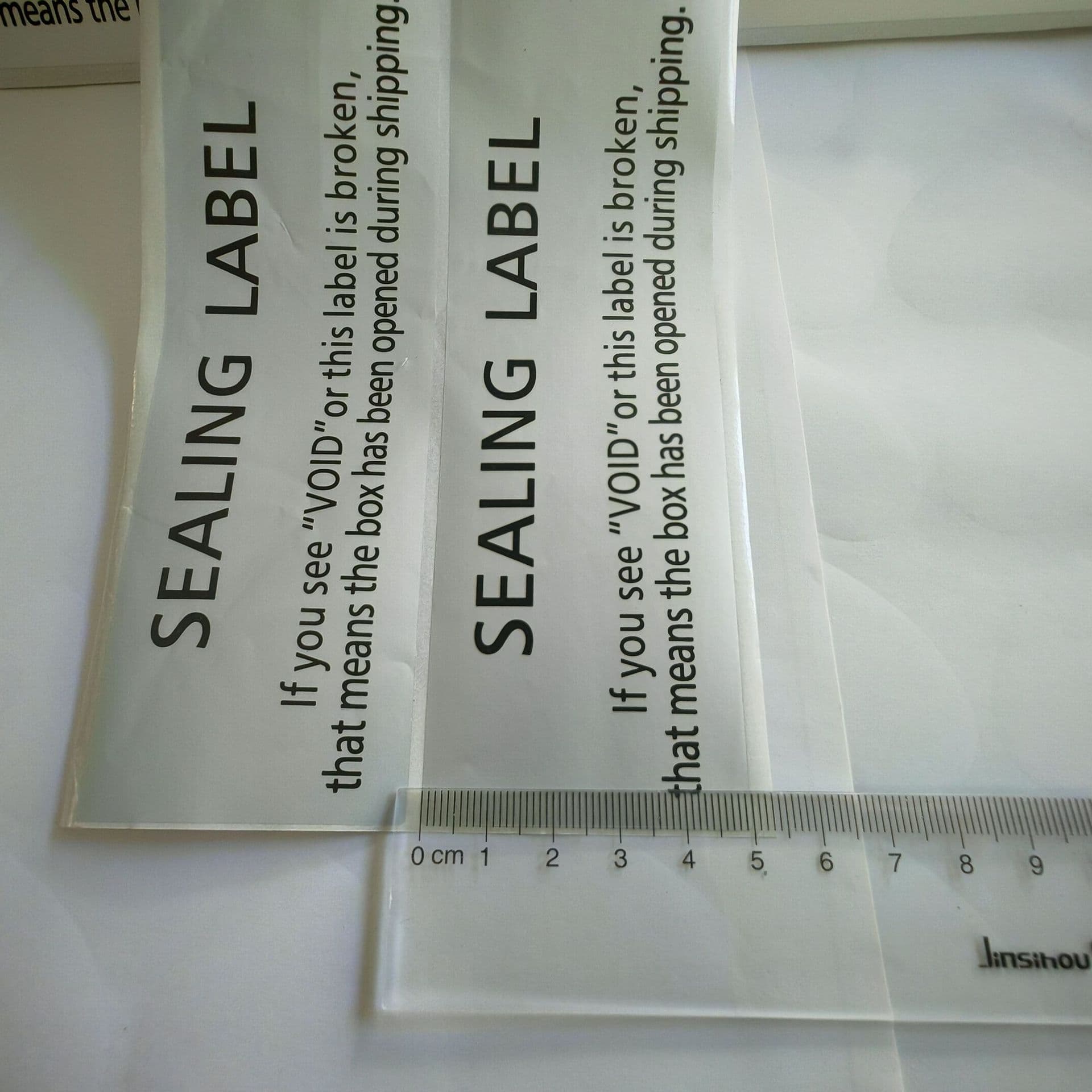 Uncover the VOID anti-tamper sealing label, matte silver packaging box anti-counterfeiting label, self-adhesive spot universal label