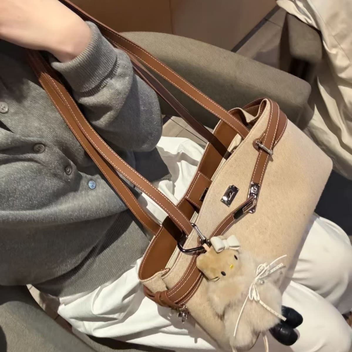 High-End Niche Canvas Bag 2026 New Trendy Versatile Single Shoulder Canvas Bag, Single Shoulder Tote Canvas Bag In Stock