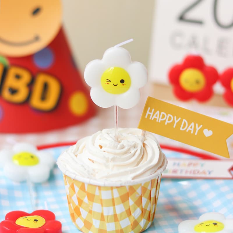 Korean ins retro flower birthday candle cute cartoon flower birthday party candle cake decoration plug-in