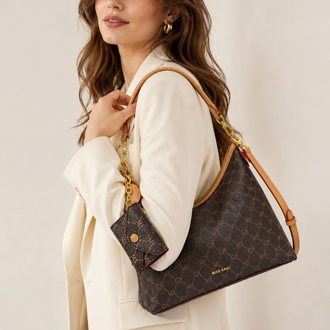 Vintage Monogram Underarm Tote Bag, Classic Full Print Letter Monogram, British Vintage Style Premium Crossbody Bag for Women